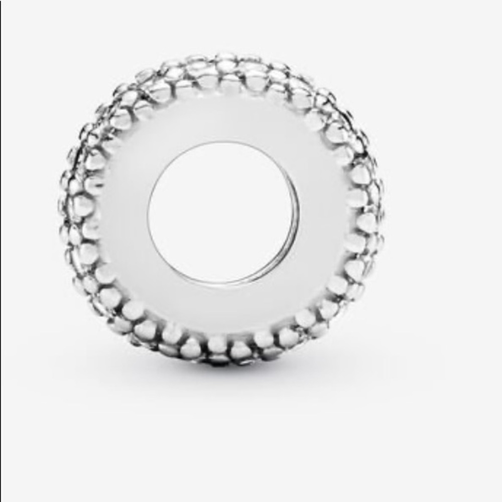 Pandora spacer
